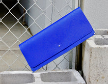 Load image into Gallery viewer, Carry Clutch