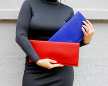 Load image into Gallery viewer, Carry Clutch